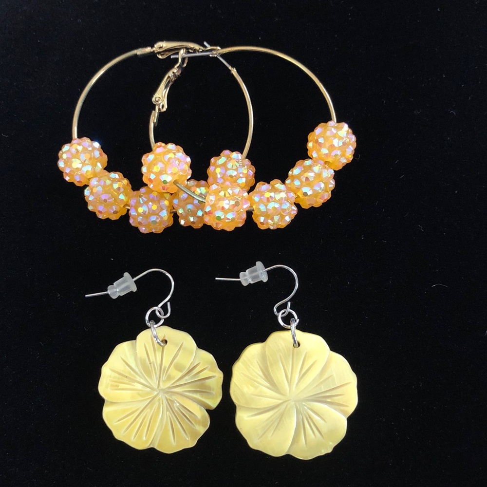 Dangles and hoops - Picture 4 of 4